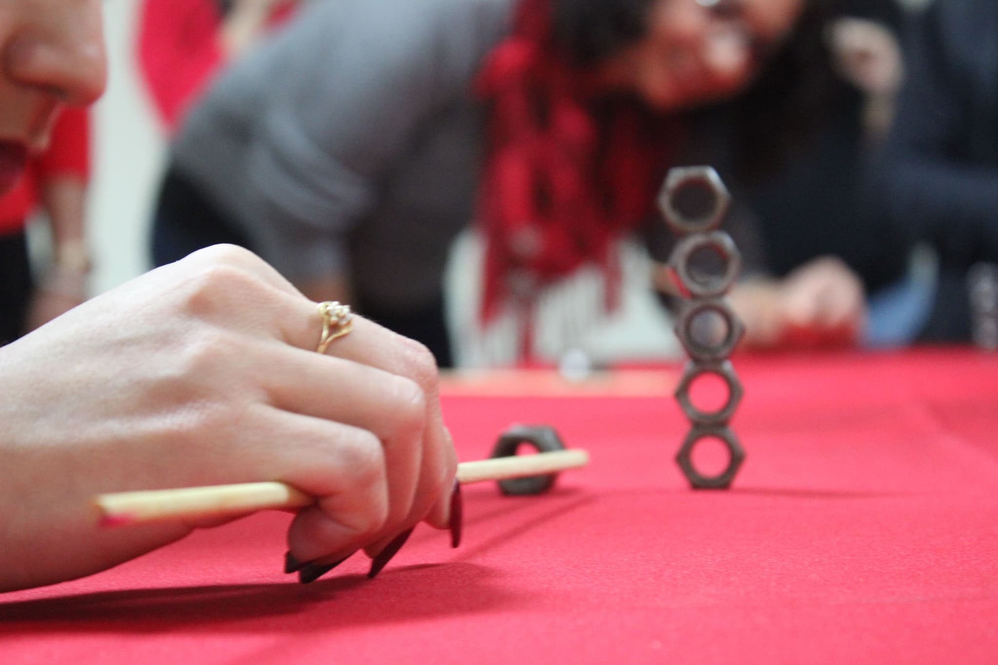 Vive la emoción de un rally empresarial que fomenta el trabajo en equipo, la estrategia y el espíritu competitivo de manera dinámica